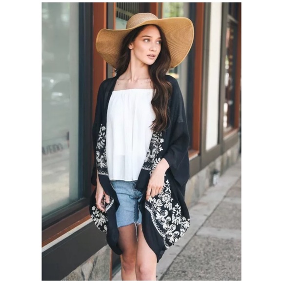 SOLD OUT - Picture 2 of 3